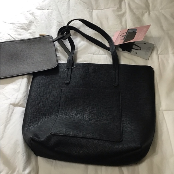 NWT Women’s Reversible Black  and gray Tote Bag with coin purse - Picture 1 of 12